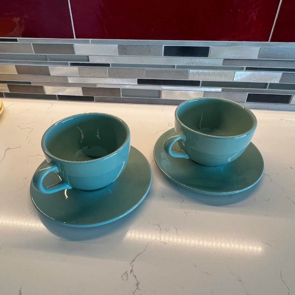 Oversized Round Mugs with Saucer